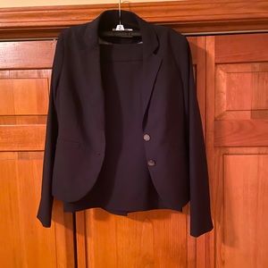 Women’s Petite Calvin Klein 2 piece Pants Suit